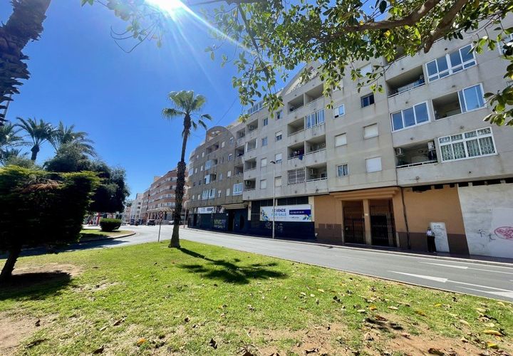 Penthouse i Torrevieja, Alicante, Torrevieja - € 149.900 | Ref: MLSC7359725 - foto 1