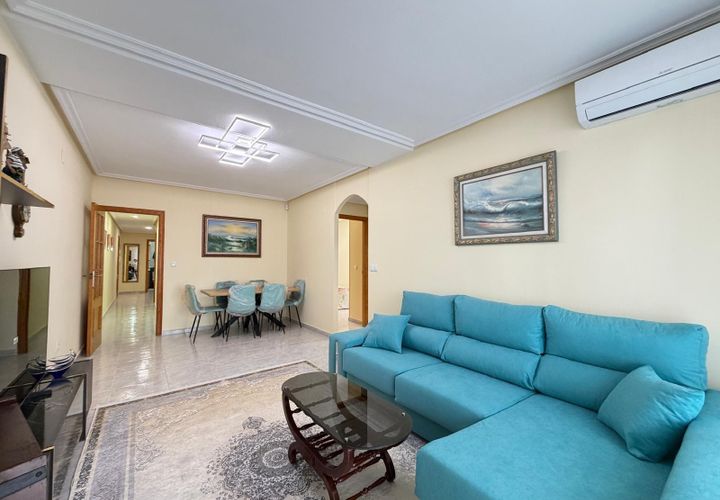 Lejlighed i Torrevieja, Alicante, Torrevieja - € 230.000 | Ref: MLSC5768455 - foto 1