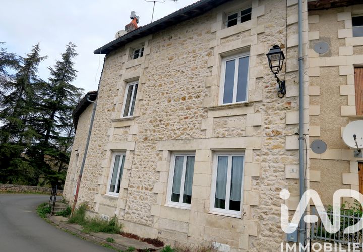 Villa a Valdivienne, Vienne, Valdivienne - € 210.000 | Ref: 13088 - foto 1