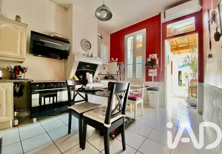 Villa in Libourne, Gironde, Libourne - € 240.000 | Ref: 72028 - foto 1