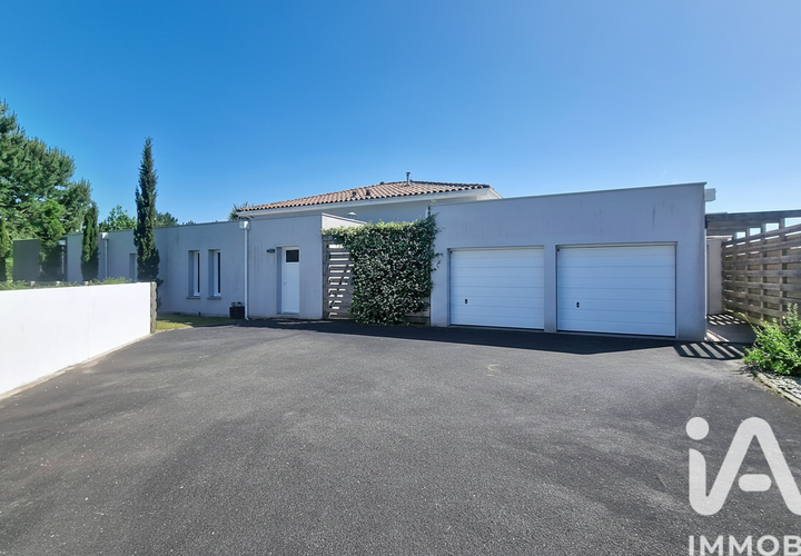 Villa i Parentis-en-Born, Landes, Parentis-en-Born - € 595.000 | Ref: 70201 - foto 1