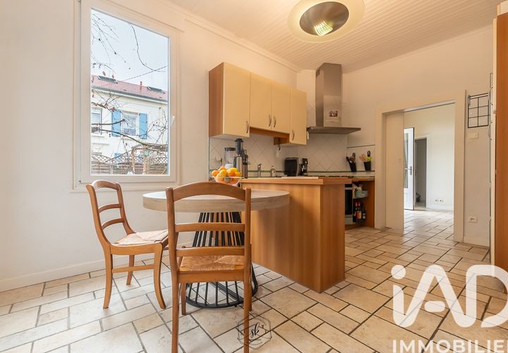 Villa a Yutz, Moselle, Yutz - € 399.000 | Ref: 45409 - foto 1