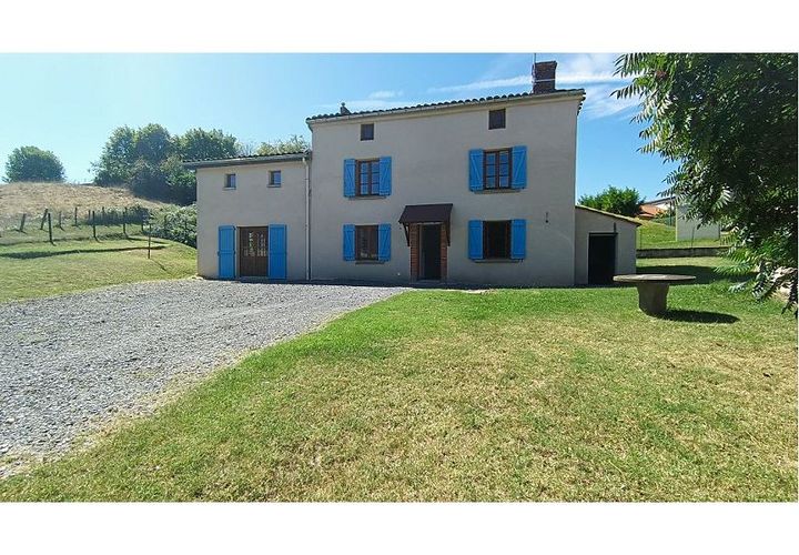 Villa a Cleppé, Loire, Cleppé - € 895/mes | Ref: RGL148 - foto 1