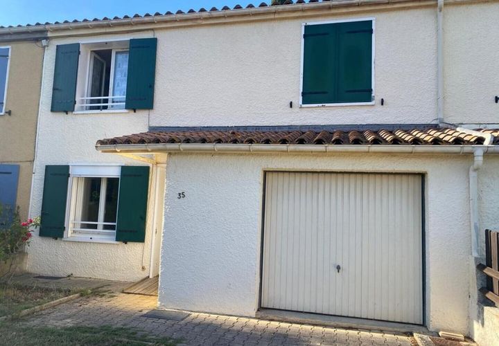Villa en Roquemaure, Gard, Roquemaure - € 220.000 | Ref: fr041848 - photo 1