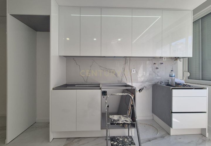 Lejlighed i Amadora, Lisbon, Amadora - € 235.000 | Ref: C0222-07068 - foto 1