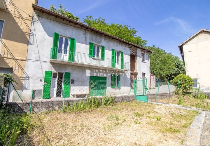 Villa a Civate, Lecco, Civate - € 165.000 | Ref: Rif. 127V - foto 1