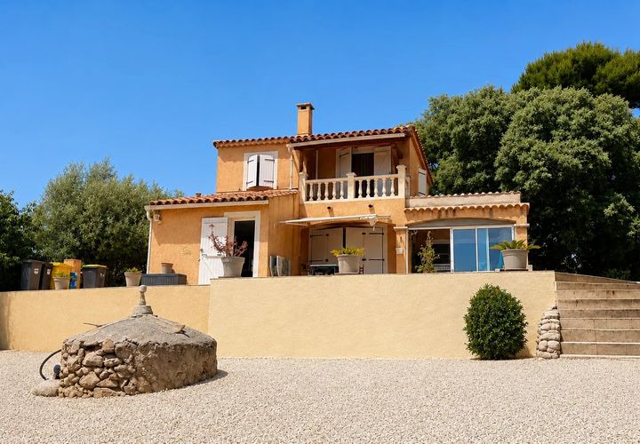 Villa a Allauch, Bouches-du-Rhone, Allauch - € 580.000 | Ref: 87030031 - foto 1