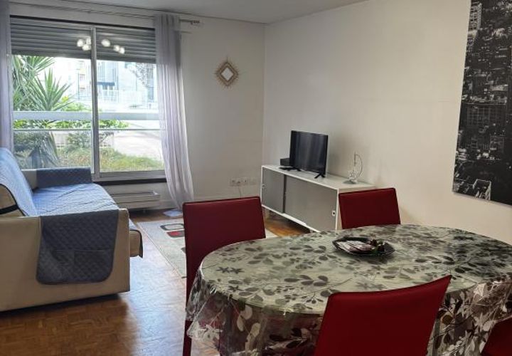 Lejlighed i Suresnes, Hauts-de-Seine, Suresnes - € 282.000 | Ref: DOM32659 - foto 1