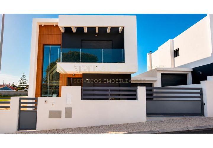 Villa i Almada, Setubal, Almada - € 750.000 | Ref: ST.17.142 - foto 1