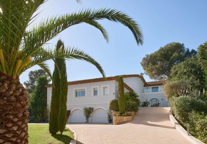 Villa i Valbonne, Alpes-Maritimes, Valbonne - € 2.990.000 | Ref: HH-16189307 - foto 1