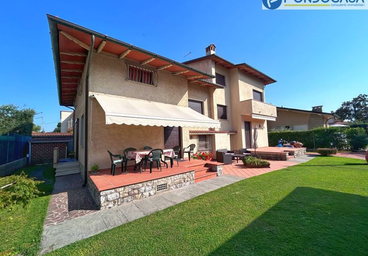Villa i Pietrasanta, Lucca, Pietrasanta - € 1.100.000 | Ref: fdm696 - foto 1
