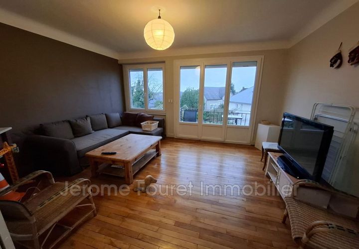 Apartament a Egletons, Correze, Egletons - € 580/mes | Ref: 913L306A-tw - foto 1