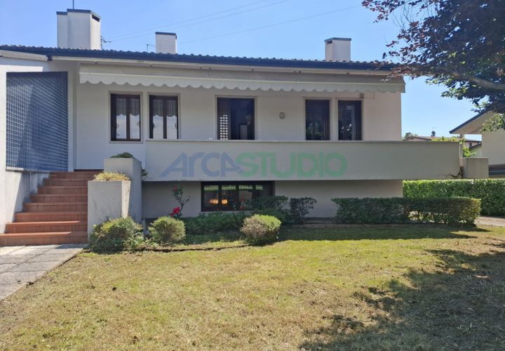 Villa i Sandrigo, Vicenza, Sandrigo - € 228.000 | Ref: AR4679 - foto 1