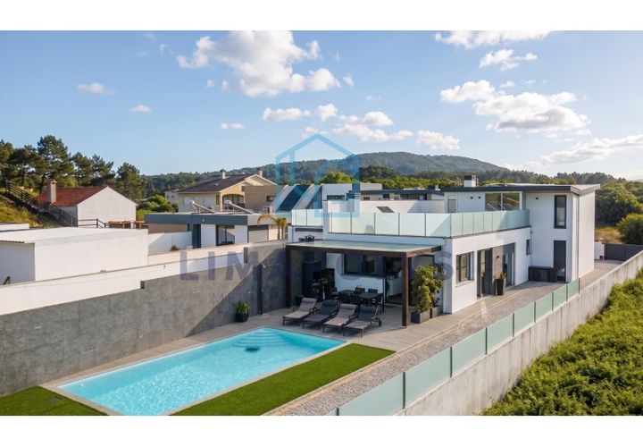 Villa i Viana do Castelo, Viana do Castelo, Viana do Castelo - € 875.000 | Ref: 915 - foto 1