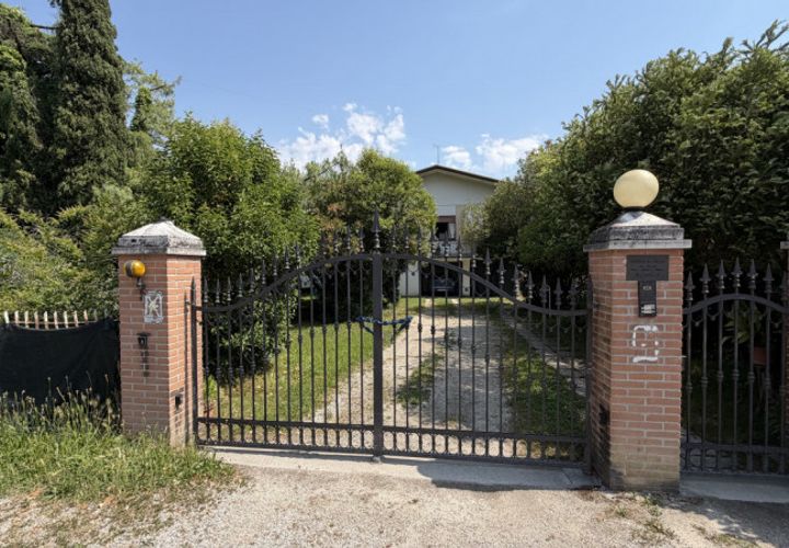 Villa i Vigonza, Padua, Vigonza - € 155.000 | Ref: Zan155 - foto 1