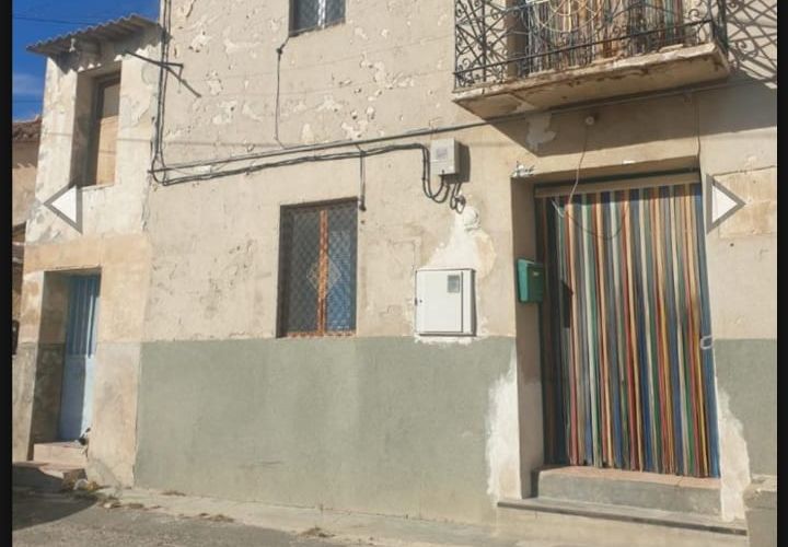 Landsbyhus i Pinoso, Alicante, Pinoso - € 60.000 | Ref: V002-23 - foto 1