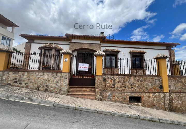 Villa i Rute, Cordoba, Rute - € 579.000 | Ref: 019 - foto 1