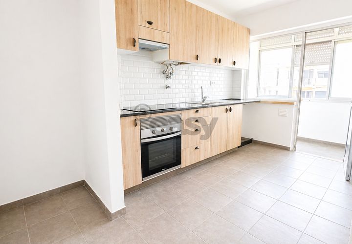 Lejlighed i Odivelas, Lisbon, Odivelas - € 298.000 | Ref: 561521011 - foto 1