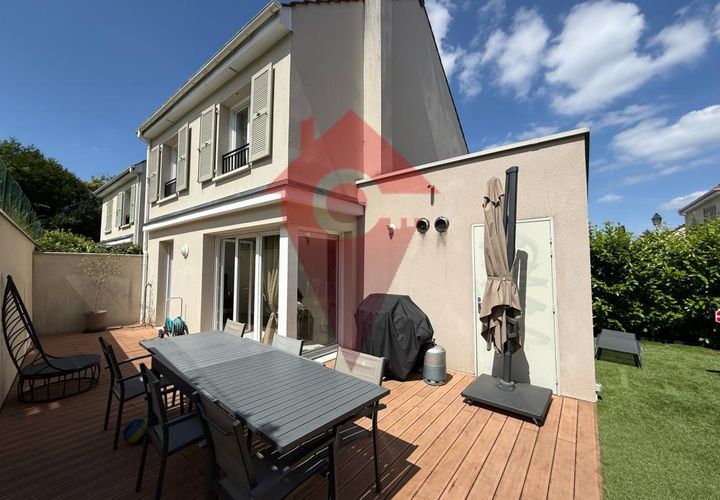 Villa a Orgeval, Yvelines, Orgeval - € 460.000 | Ref: getkey_u_531913595 - foto 1