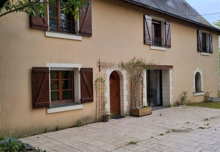 Вилла в Villevêque, Maine-et-Loire, Villevêque - € 1 600/месяц | Ссылка: 880543 - photo 1