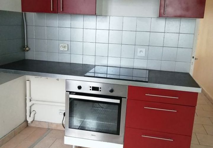 Villa a Angouleme, Charente, Angouleme - € 730/mes | Ref: 879737 - foto 1