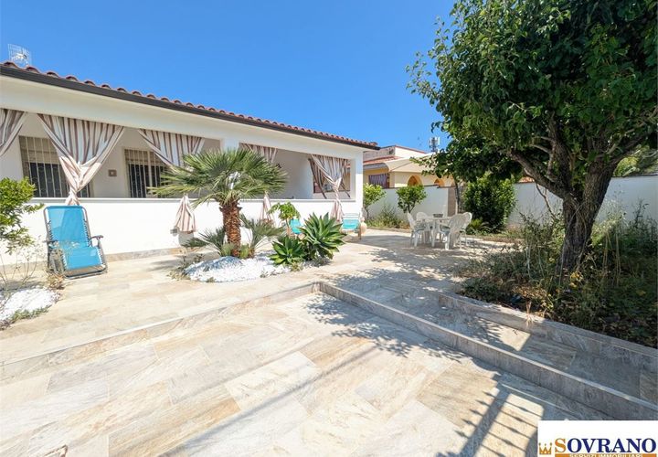 Villa a Carini, Palermo, Carini - € 330.000 | Ref: 68/26 - foto 1