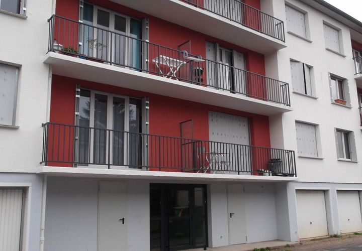 Apartament a Bourmont, Haute-Marne, Bourmont - € 408/mes | Ref: 00642000030000200005 - foto 1