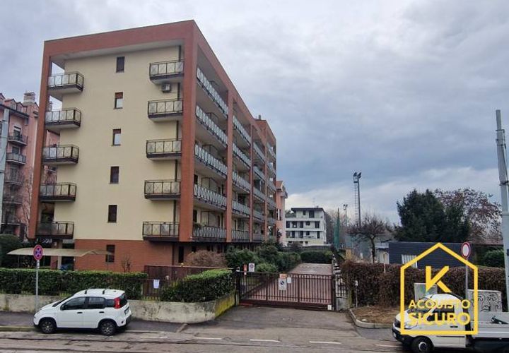 Parkeringsplads i Milan, Milan, Milan - € 35.000 | Ref: 26/052 Comasina - foto 1