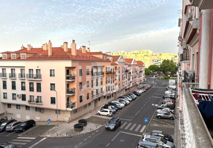 Lejlighed i Amadora, Lisbon, Amadora - € 520.000 | Ref: APU-3863 - foto 1