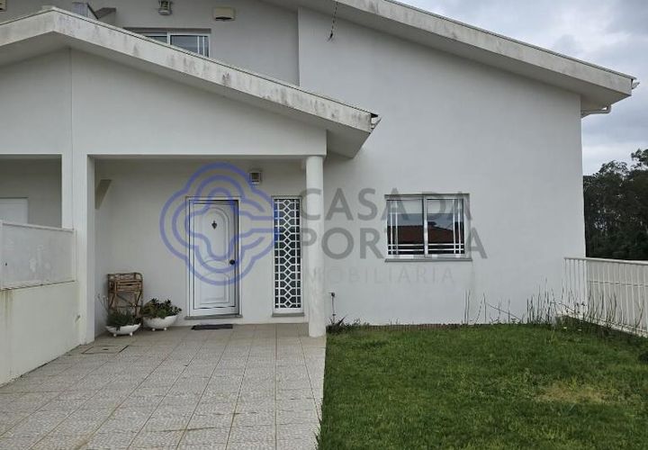 Rækkehus i Ovar, Aveiro, Ovar - € 399.900 | Ref: 1129801 - foto 1