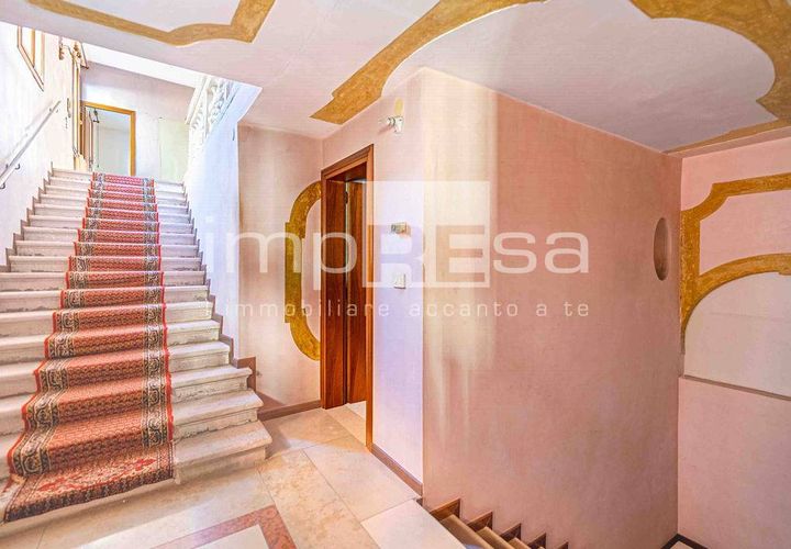 Erhvervsejendom i Treviso, Treviso, Treviso - € 740.000 | Ref: I/NM013 - foto 1