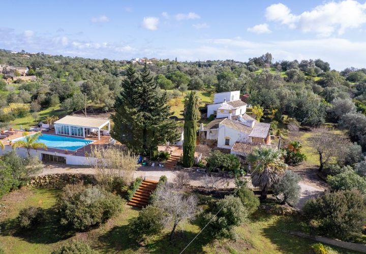 Villa a Quelfes, Faro, Quelfes - € 1.350.000 | Ref: M33 - foto 1