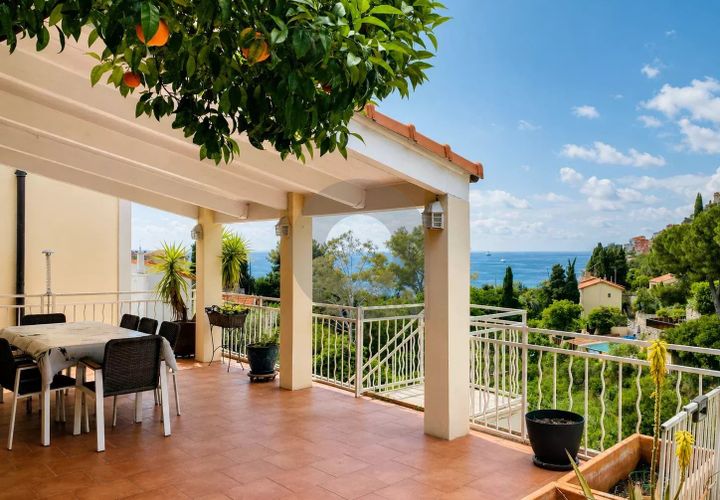 Leilighet i Roquebrune-Cap-Martin, Alpes-Maritimes, Roquebrune-Cap-Martin - € 1 190 000 | Ref: D15894 - foto 1
