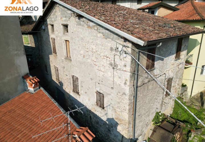 Masia a Pisogne, Brescia, Pisogne - € 95.000 | Ref: PSG 119 - foto 1
