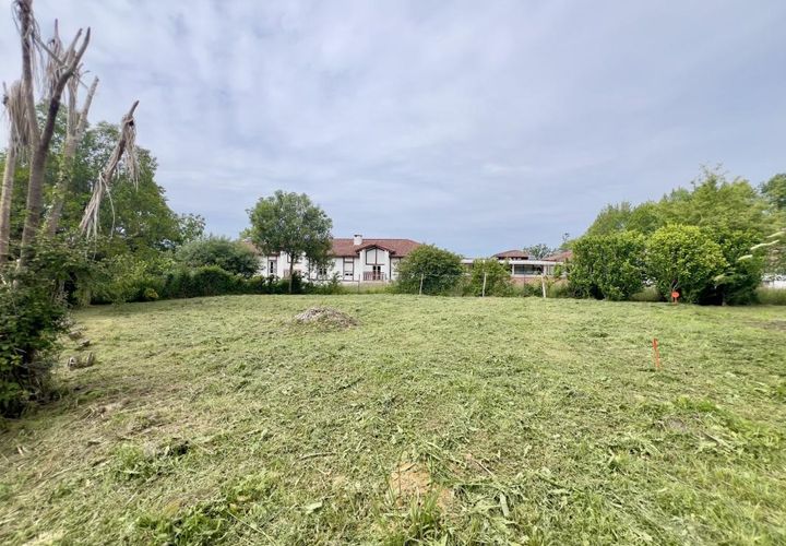 Terra a Arbonne, Pyrenees-Atlantiques, Arbonne - € 349.000 | Ref: 3011444360 - foto 1