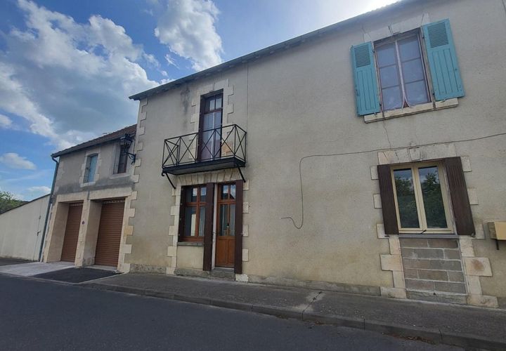 Villa i Liglet, Vienne, Liglet - € 168 000 | Ref: 3011444316 - foto 1