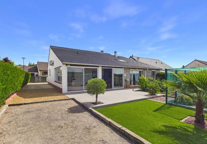 Villa a Breteuil, Oise, Breteuil - € 259.500 | Ref: 3011444281 - foto 1