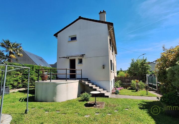 Villa a Le Plessis-Bouchard, Val-d'Oise, Le Plessis-Bouchard - € 305.000 | Ref: 3011443743 - foto 1