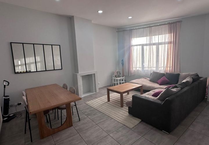 Villa i Roubaix, Nord, Roubaix - € 120.000 | Ref: 3011444128 - foto 1