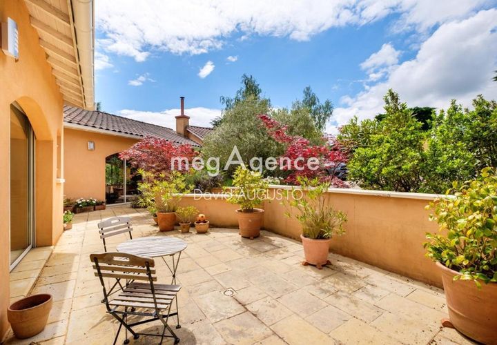 Villa i Limonest, Rhone, Limonest - € 895.000 | Ref: 204327 - foto 1