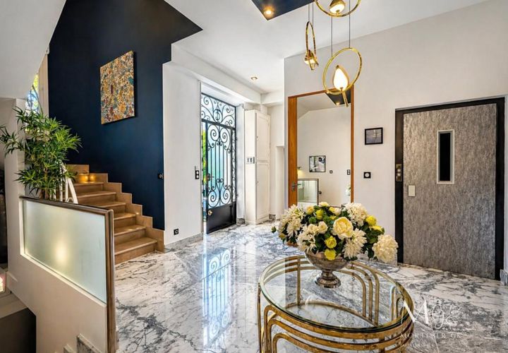 Villa i Le Cannet, Alpes-Maritimes, Le Cannet - € 2.700.000 | Ref: 3011444200 - foto 1