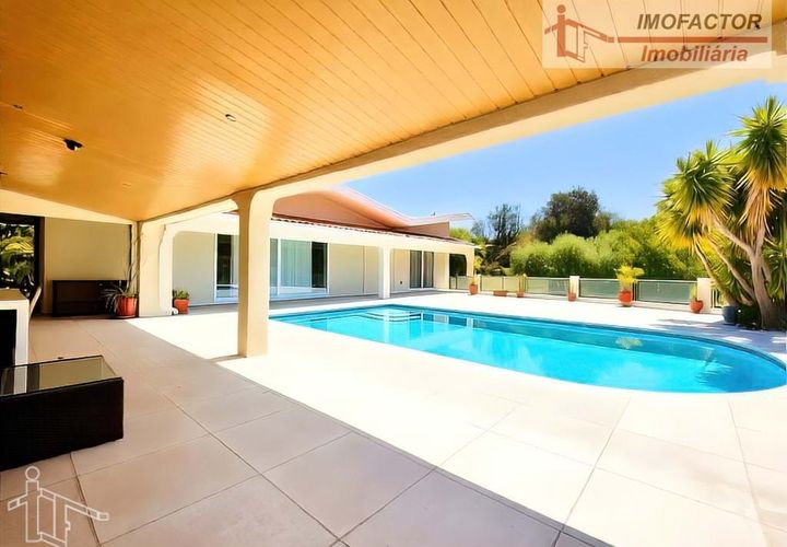 Villa a Castelo Branco, Castelo Branco, Castelo Branco - € 398.000 | Ref: 21-11869A - foto 1