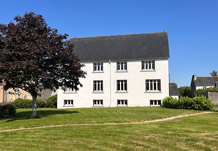 Villa a Châteaulin, Finistere, Châteaulin - € 159.000 | Ref: KT-5146 - foto 1