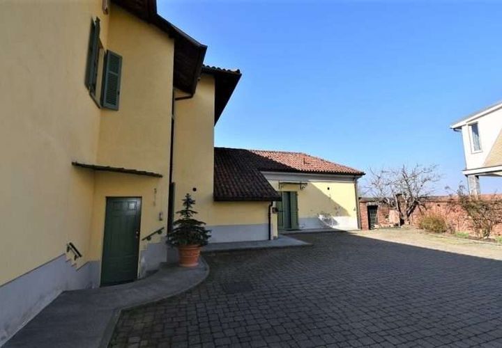 Farm hus i Asti, Asti, Asti - € 780.000 | Ref: CM-1353-1177318 - foto 1