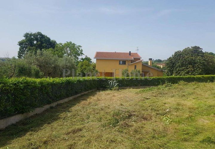 Helårsgrund i Amelia, Terni, Amelia - € 60.000 | Ref: 82-1182772 - foto 1