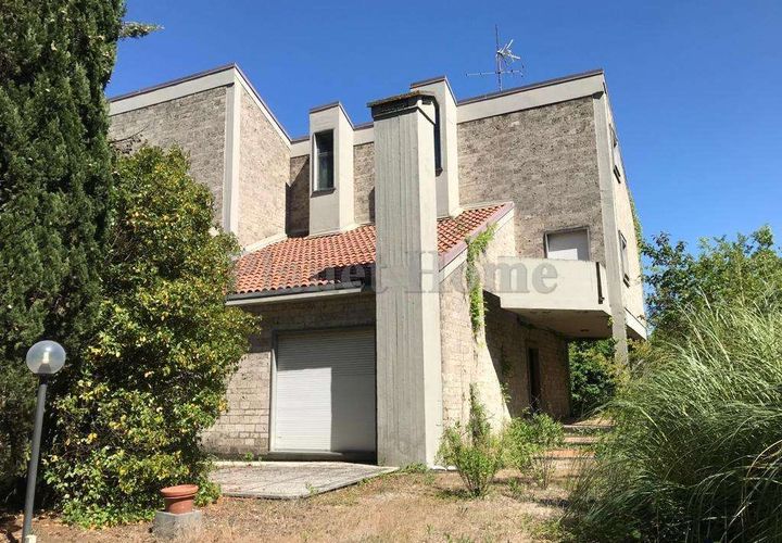 Villa a Amelia, Terni, Amelia - € 389.000 | Ref: 42C-1183314 - foto 1