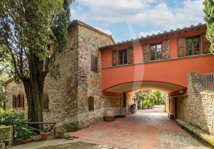 Villa i Arezzo, Arezzo, Arezzo - € 1.200.000 | Ref: A1190RV6483-1234078 - foto 1