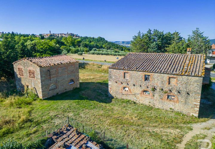 Farm hus i Pomarance, Pisa, Pomarance - € 325.000 | Ref: R05443PORU-1317583 - foto 1