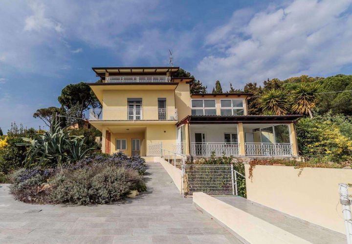 Villa a Massarosa, Lucca, Massarosa - € 790.000 | Ref: R07081MAVI-1318902 - foto 1