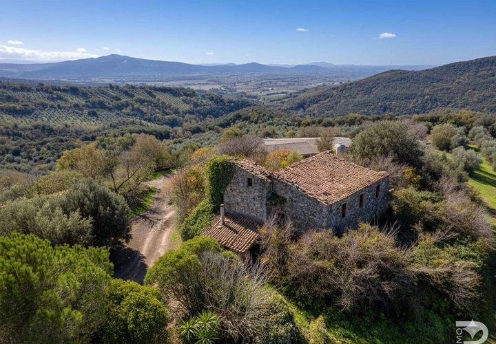 Farm hus i Roccastrada, Grosseto, Roccastrada - € 190.000 | Ref: R06891RORU-1322452 - foto 1
